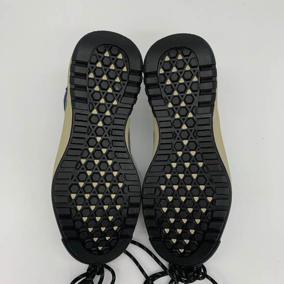 Sk8-Hi - Picture 2 of 15